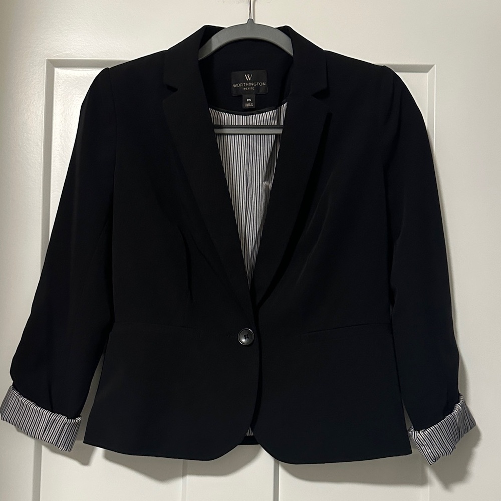 Worthington Elegant Black Blazer with Striped Lining